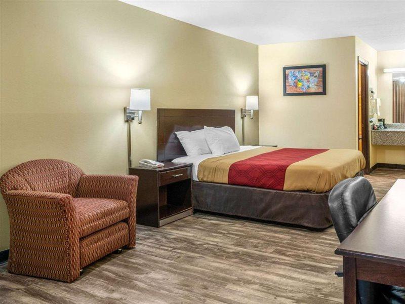 Econo Lodge Near Missouri University Of Science And Technology Rolla Kültér fotó