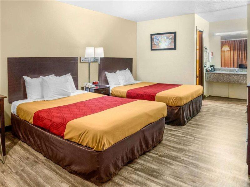 Econo Lodge Near Missouri University Of Science And Technology Rolla Kültér fotó