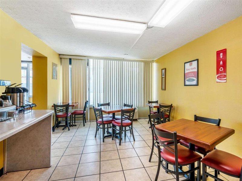 Econo Lodge Near Missouri University Of Science And Technology Rolla Kültér fotó