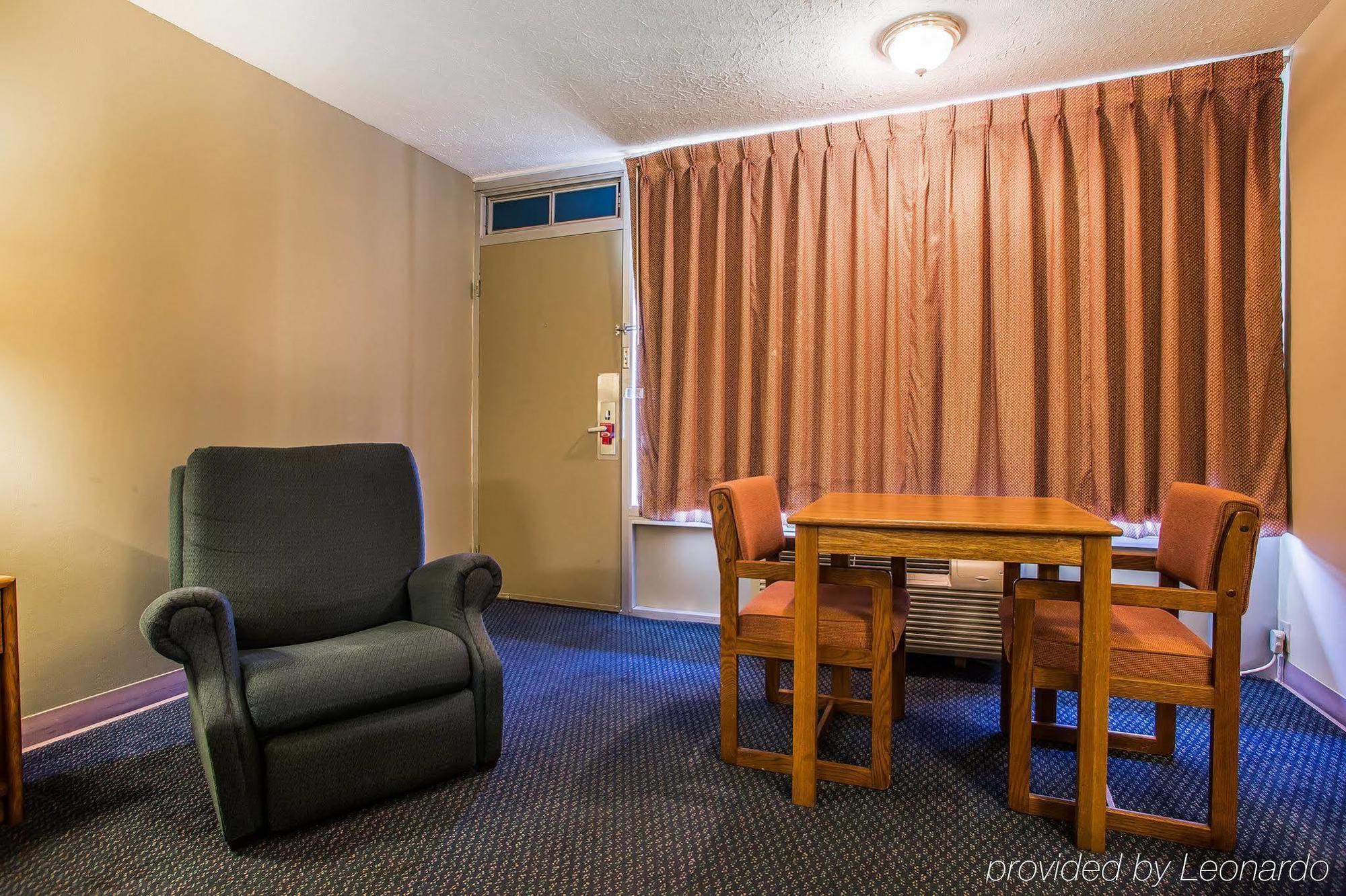 Econo Lodge Near Missouri University Of Science And Technology Rolla Kültér fotó